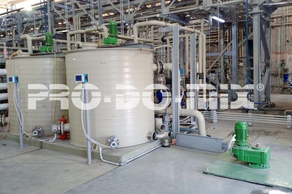 Agitatori per depurazione acque reflue e preparazione reagenti in un’acciaieria in Uzbekistan